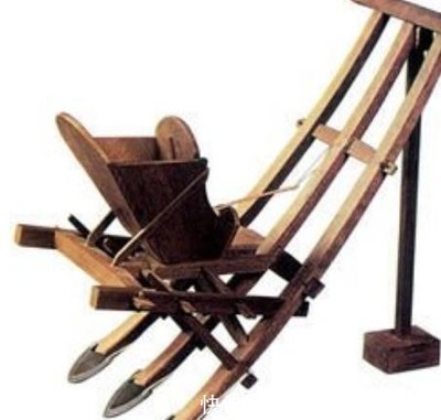 此人在農(nóng)業(yè)發(fā)展中起到重要的作用,是農(nóng)學(xué)家,被稱為漢朝袁隆平